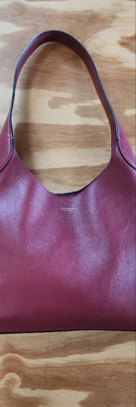 Coach Brookly 28 Dark Ruby - Picture 2 of 15
